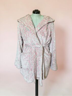 Jasmine & Ginger Cozy Plush Hooded Bathrobe - Women’s Large